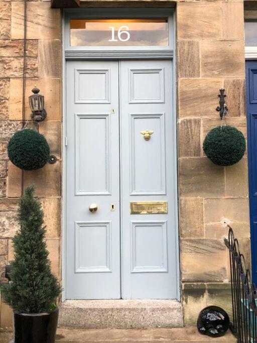 Traditional Apt Close To City Centre & Hampden Glasgow Exterior photo